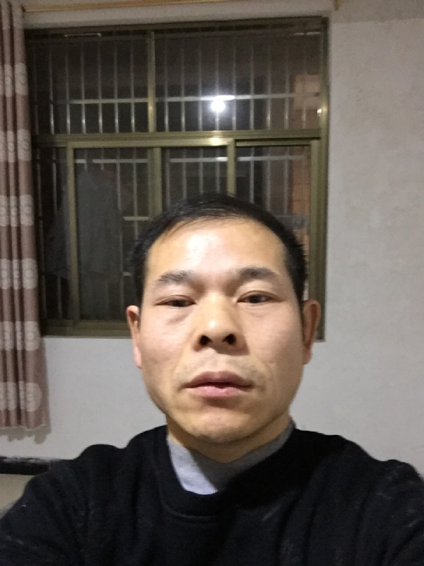 徐徐清风的第一张照片--江西闪婚服务中心
