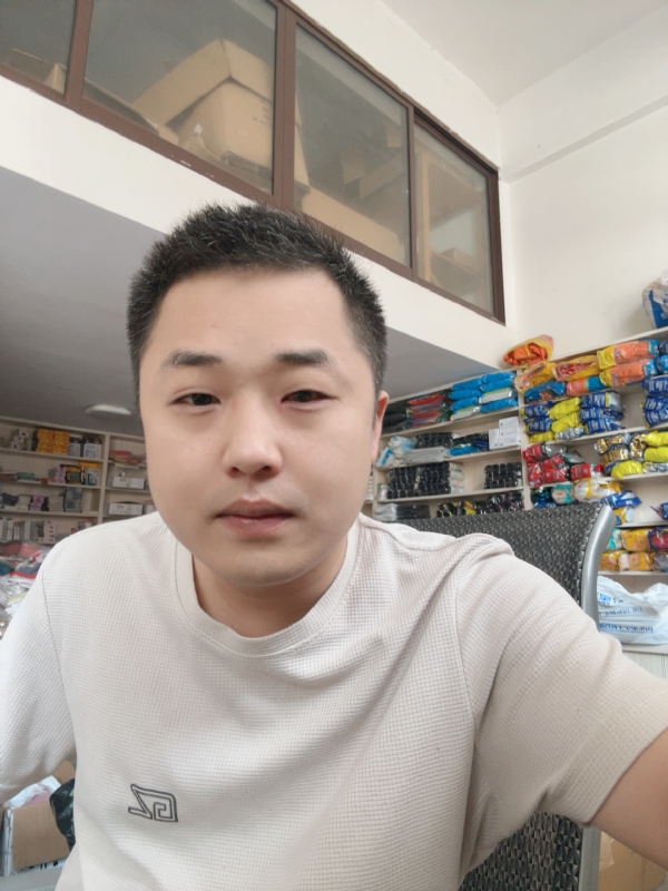 五是五的第三张照片--江西闪婚服务中心
