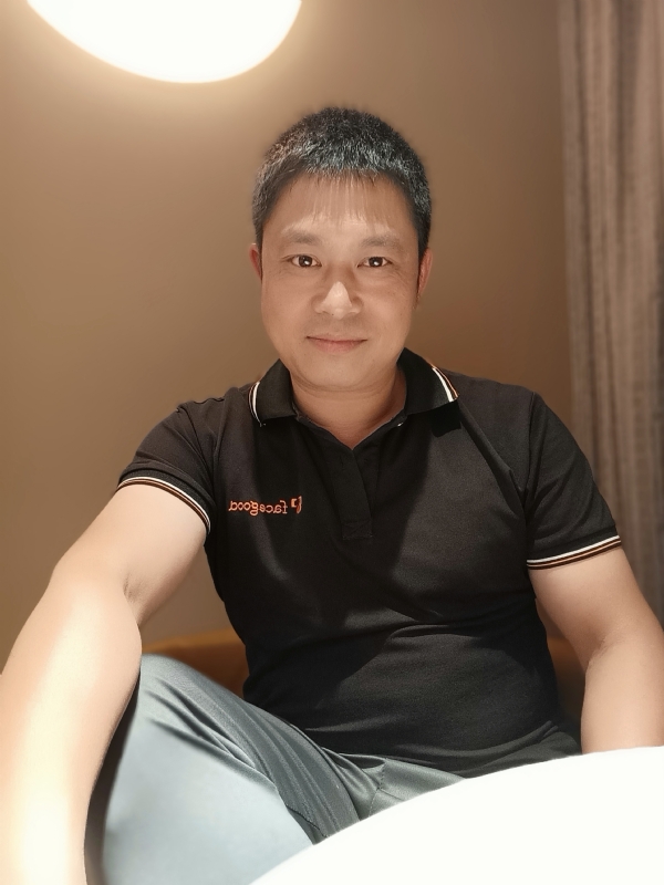 影子的第一张照片--江西闪婚服务中心